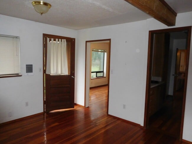 Building Photo - 1025Irving - FH