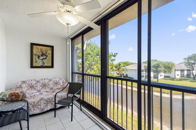 Building Photo - 15355 Lakes of Delray Blvd