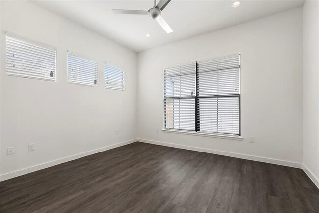 Building Photo - 7512 Delafield Ln