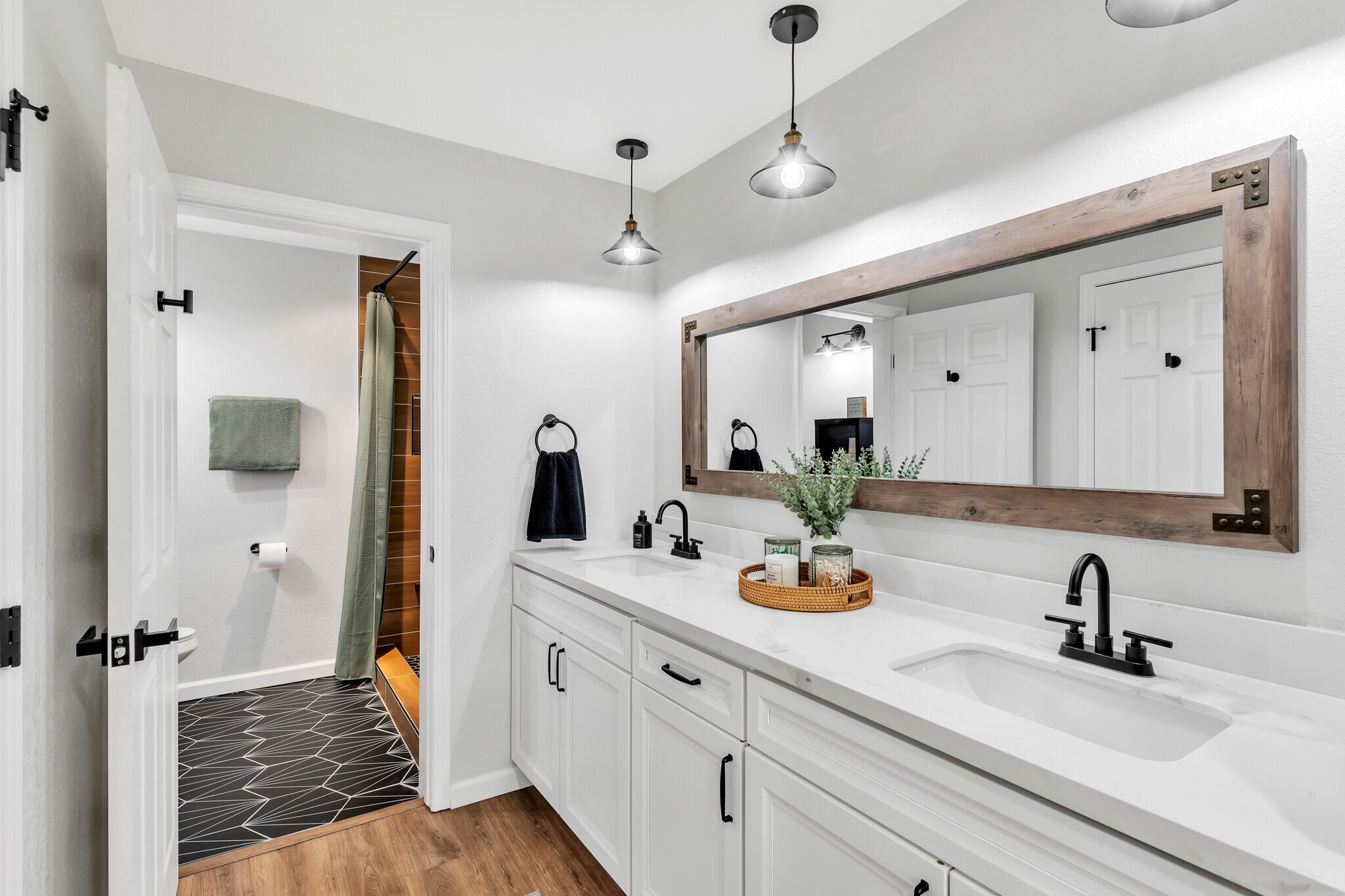 Building Photo - 11233 Tierrasanta Blvd