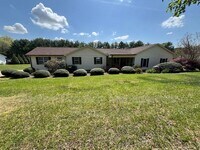 Building Photo - 4680 Plateau Rd