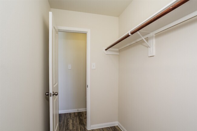 Building Photo - 9910 Piave Drive