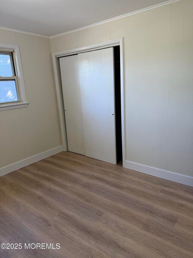 Building Photo - 103 Seabreeze Way