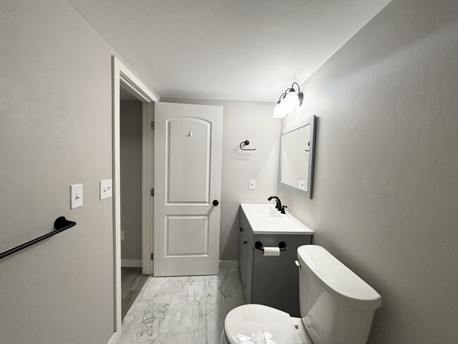 Building Photo - 4518 Cave Run Ln