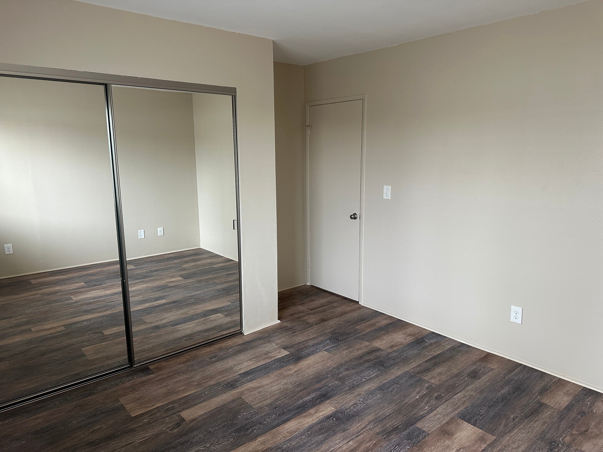 Building Photo - 4337 Susquehanna Pl