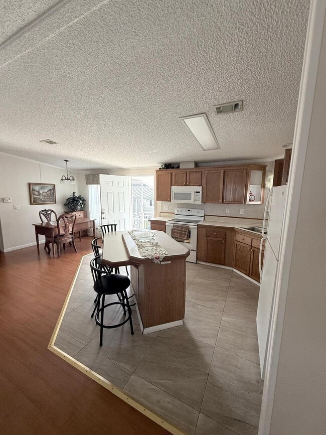 Building Photo - 2090 SW 85th Ave