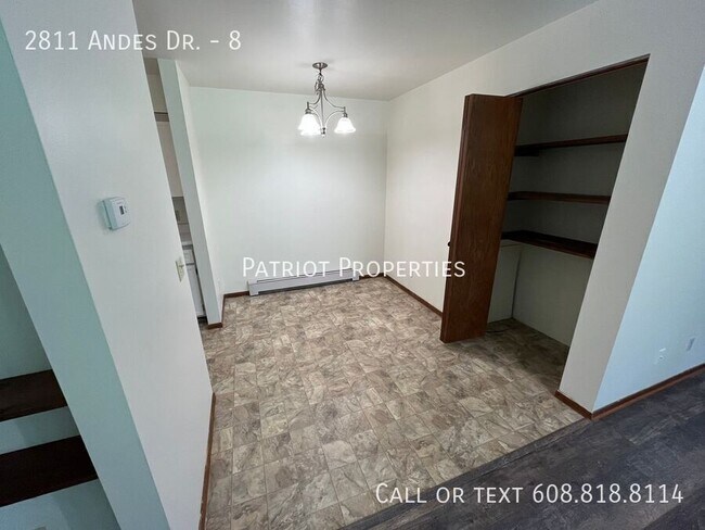 Building Photo - 2811 Andes Dr