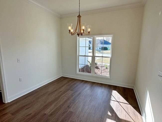 Building Photo - Stunning 4-Bedroom Home with Open Floor Plan & Fenced Backyard!