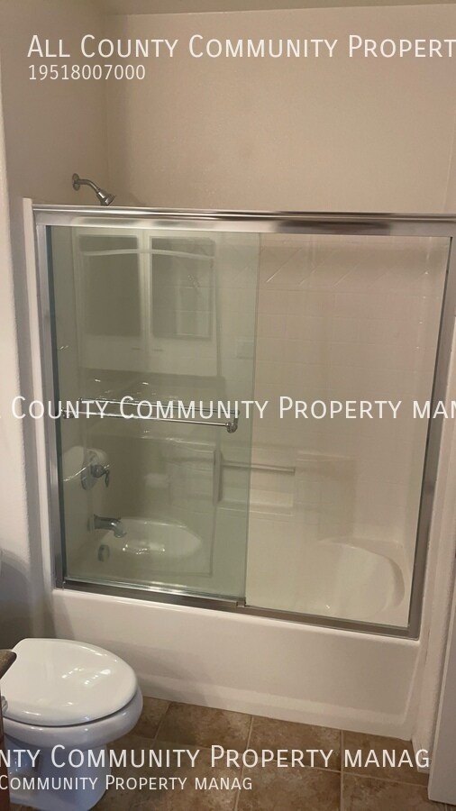 Building Photo - 40298 Hannah Way