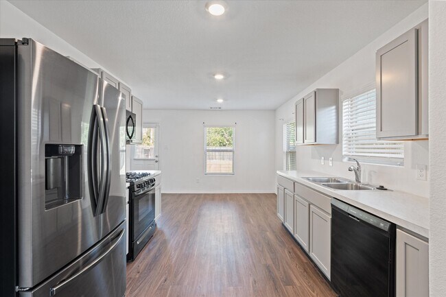 Building Photo - 6133 Dunsmore Cyn Ln