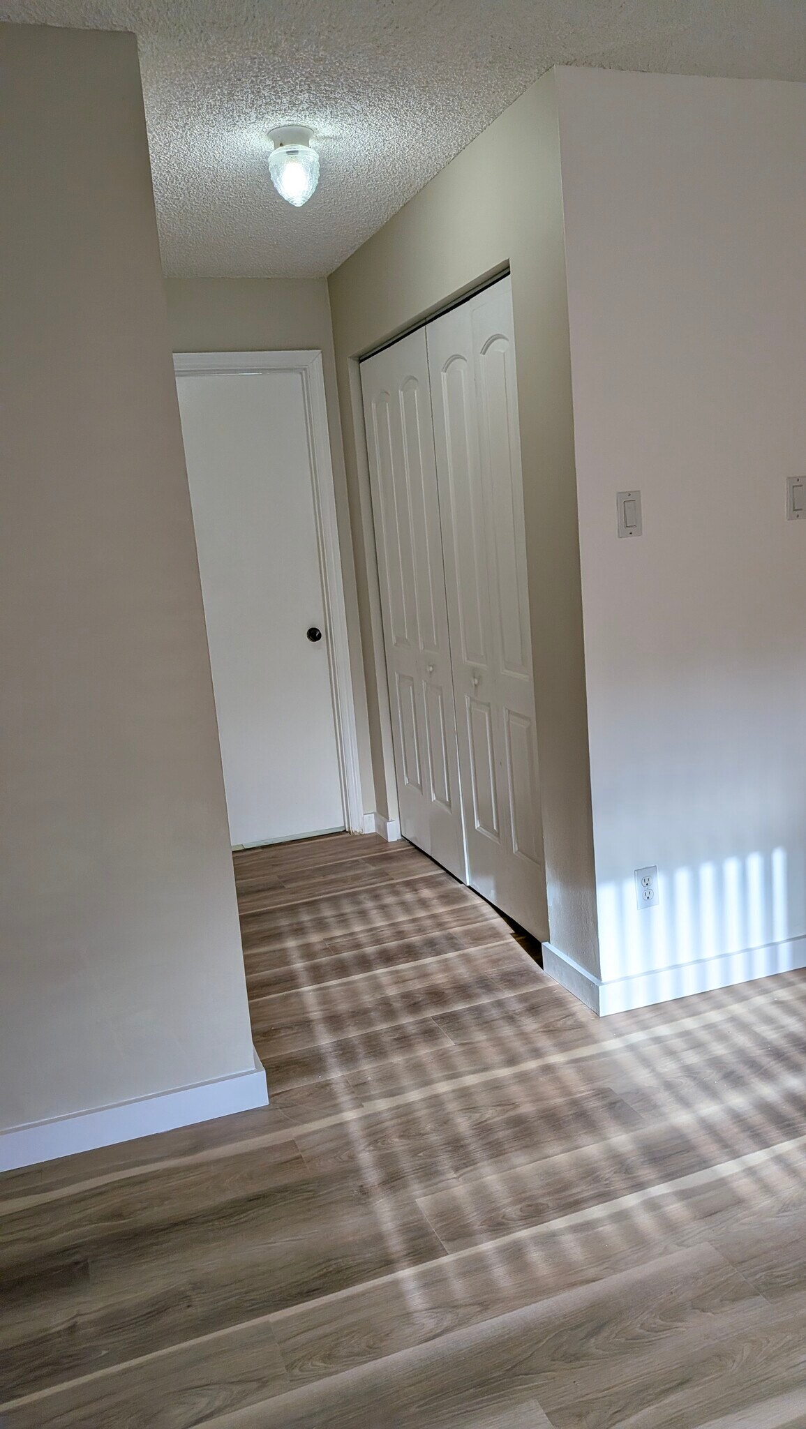 2 Walking Closet - 10450 SW 157th Ct