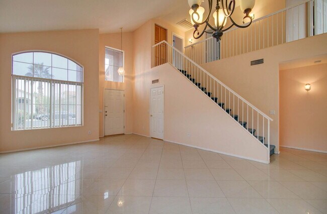 Building Photo - 1350 W Pelican Ct