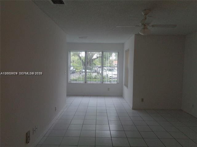 Building Photo - 3380 Pinewalk Dr N