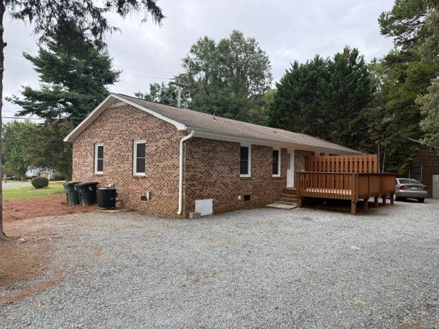 Building Photo - 906 Midwood Dr