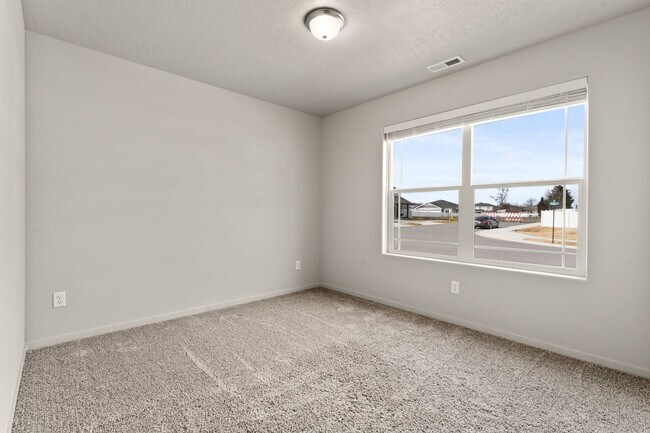 Building Photo - Luxury 3 Bed, 2 Bath Rancher in Spokane Va...