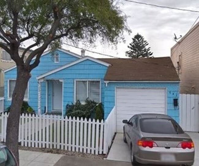 Primary Photo - G1 | 940-942 Easton Avenue