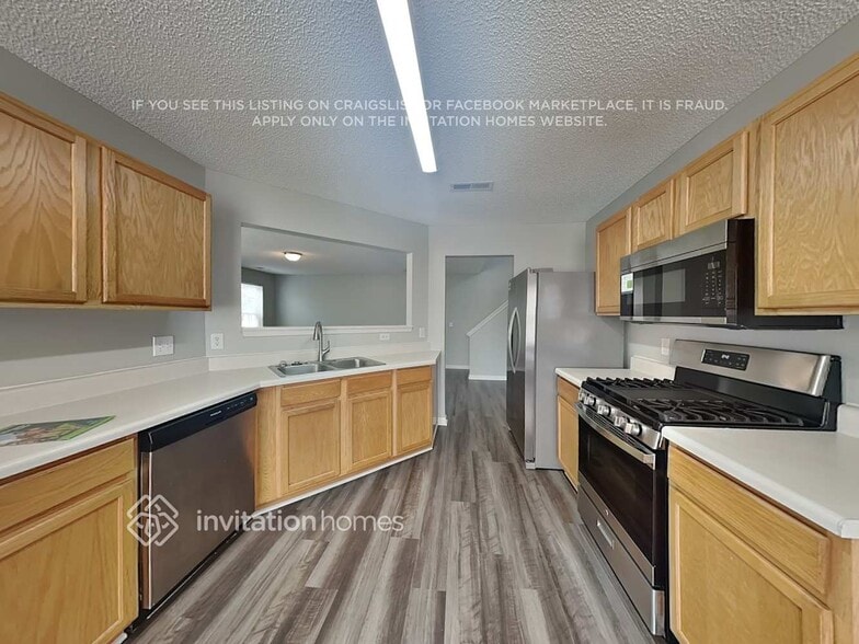 Building Photo - 1009 Fort Clapsop Ct