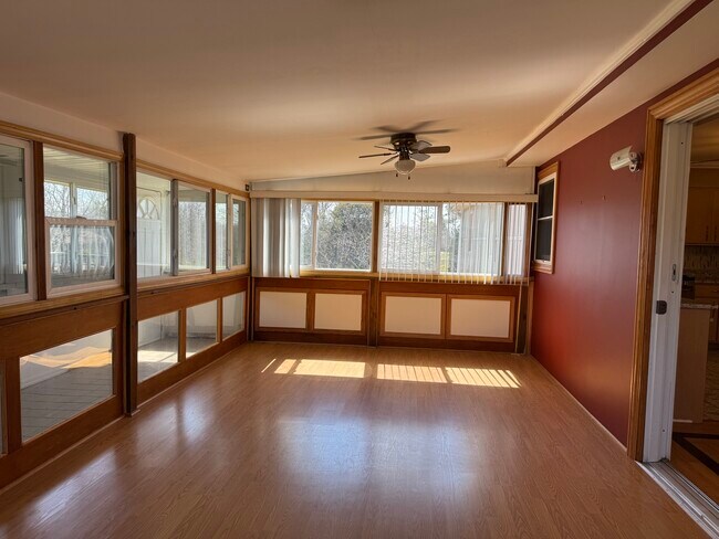 Building Photo - 16035 S Parker Rd