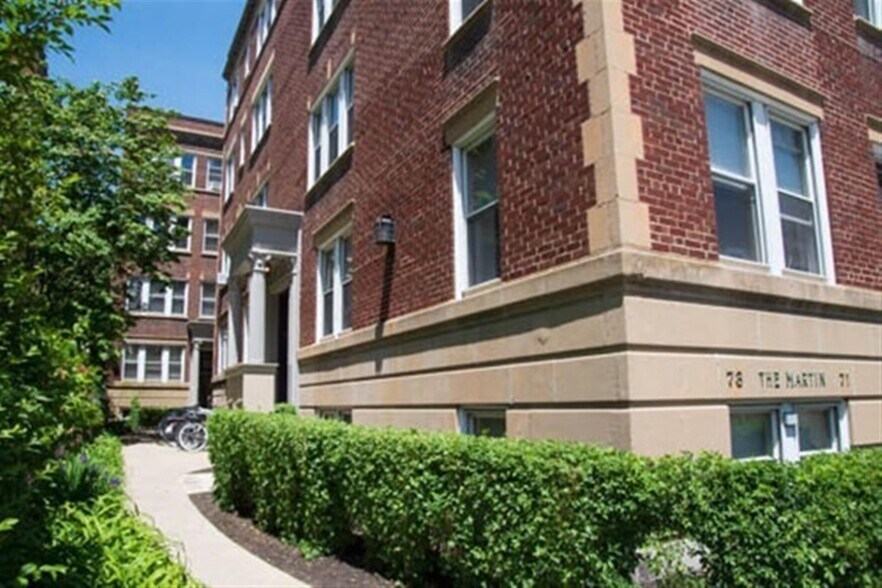 Building Photo - 77 Martin St