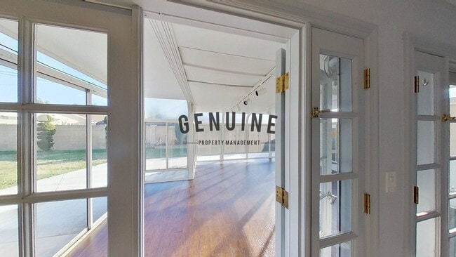 Building Photo - Coming Soon: Remodeled 4Bd 2Ba Home in Fou...