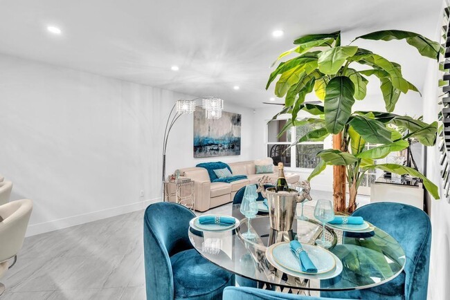 Building Photo - 4025 N Federal Hwy