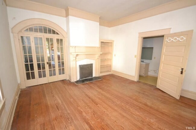 Building Photo - 316 Kingsbury St