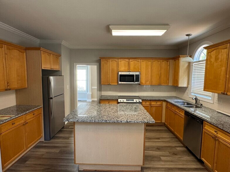 Building Photo - 11432 McGinns Trace Ct
