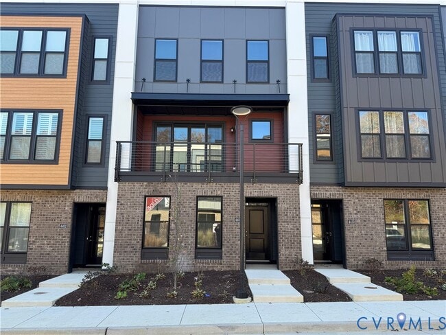 Primary Photo - 4406 Dominion Frst Cir