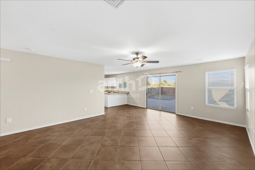 Building Photo - 18445 S Avenida Arroyo Seco