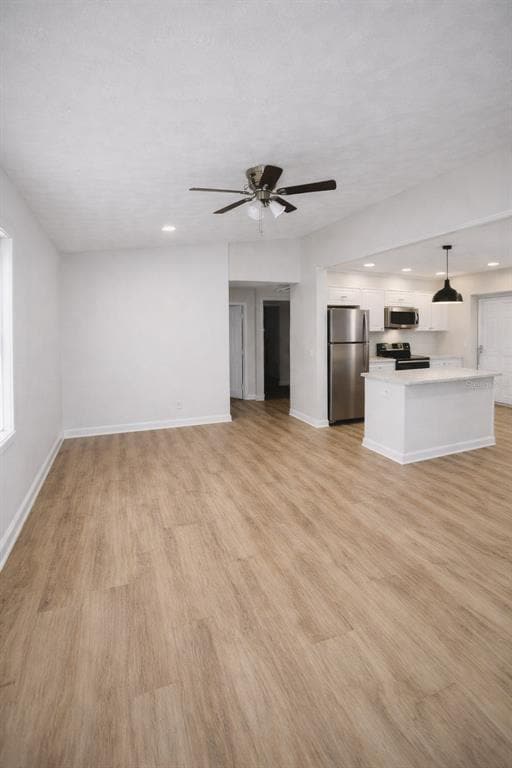 Building Photo - 2547 14th Ave S