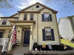 Building Photo - 23631 Twisting Falls Dr