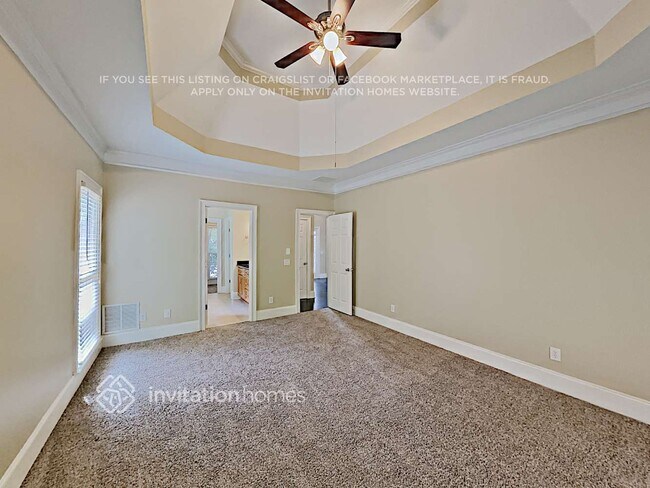 Building Photo - 14 Whitegrass Ct