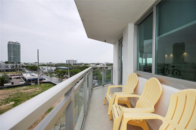 Building Photo - 7135 Collins Ave