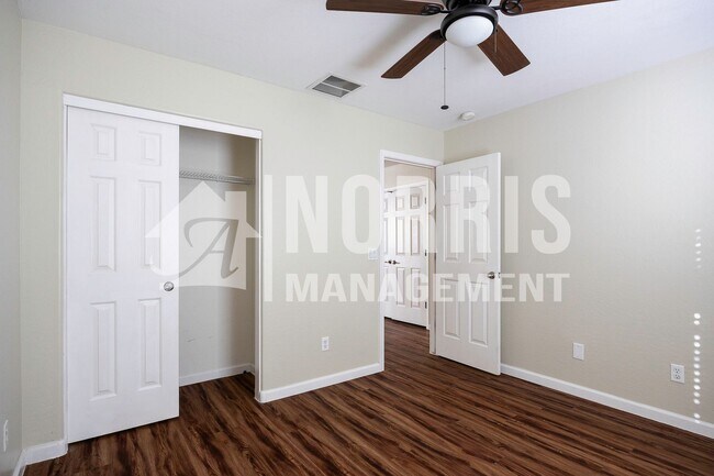 Building Photo - Two Story Home For Rent Available Now!