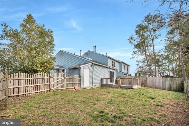 Building Photo - 2299 Memorial Ct