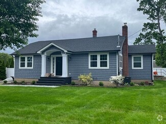 Building Photo - 22 6th Ave