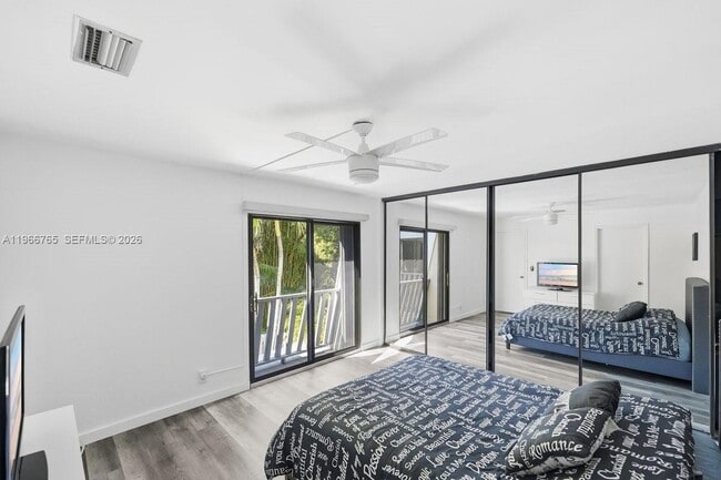 Building Photo - 3812 Jefferson St