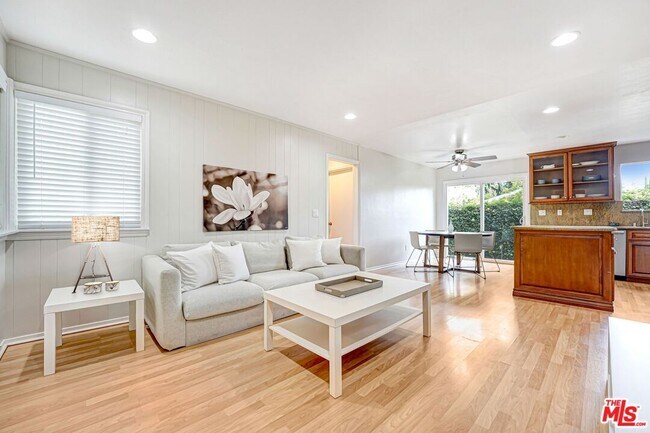 Building Photo - 24648 Eilat St