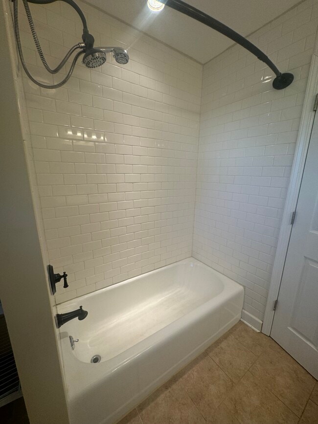 Building Photo - 603 Jefferson St