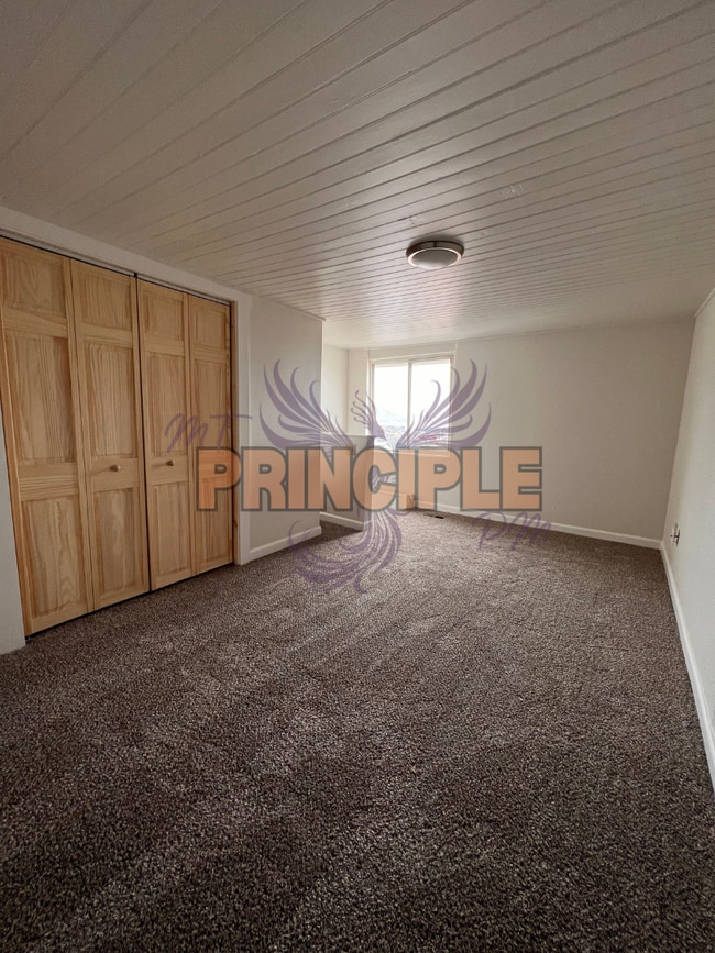 Building Photo - Charming 3 bedroom home for Rent