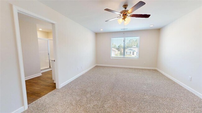 Building Photo - 7726 Shaddix St