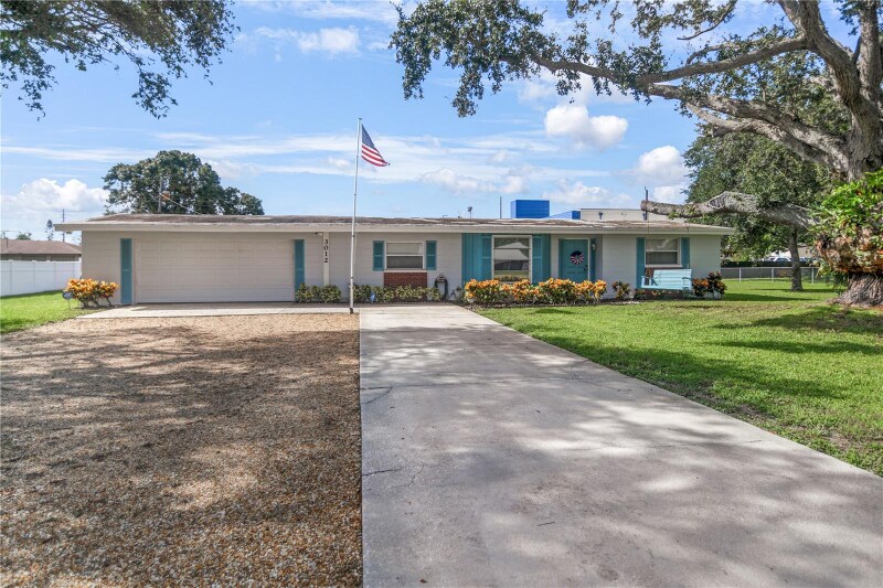 Primary Photo - 3012 52nd Ave Dr W