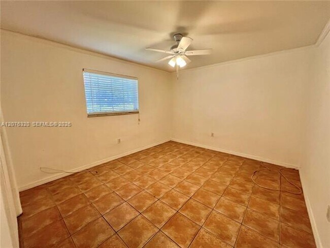 Building Photo - 251 Galen Dr