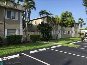 Building Photo - 500 SE 15th St