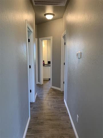 Building Photo - 5380 NE Snowy Owl Rd