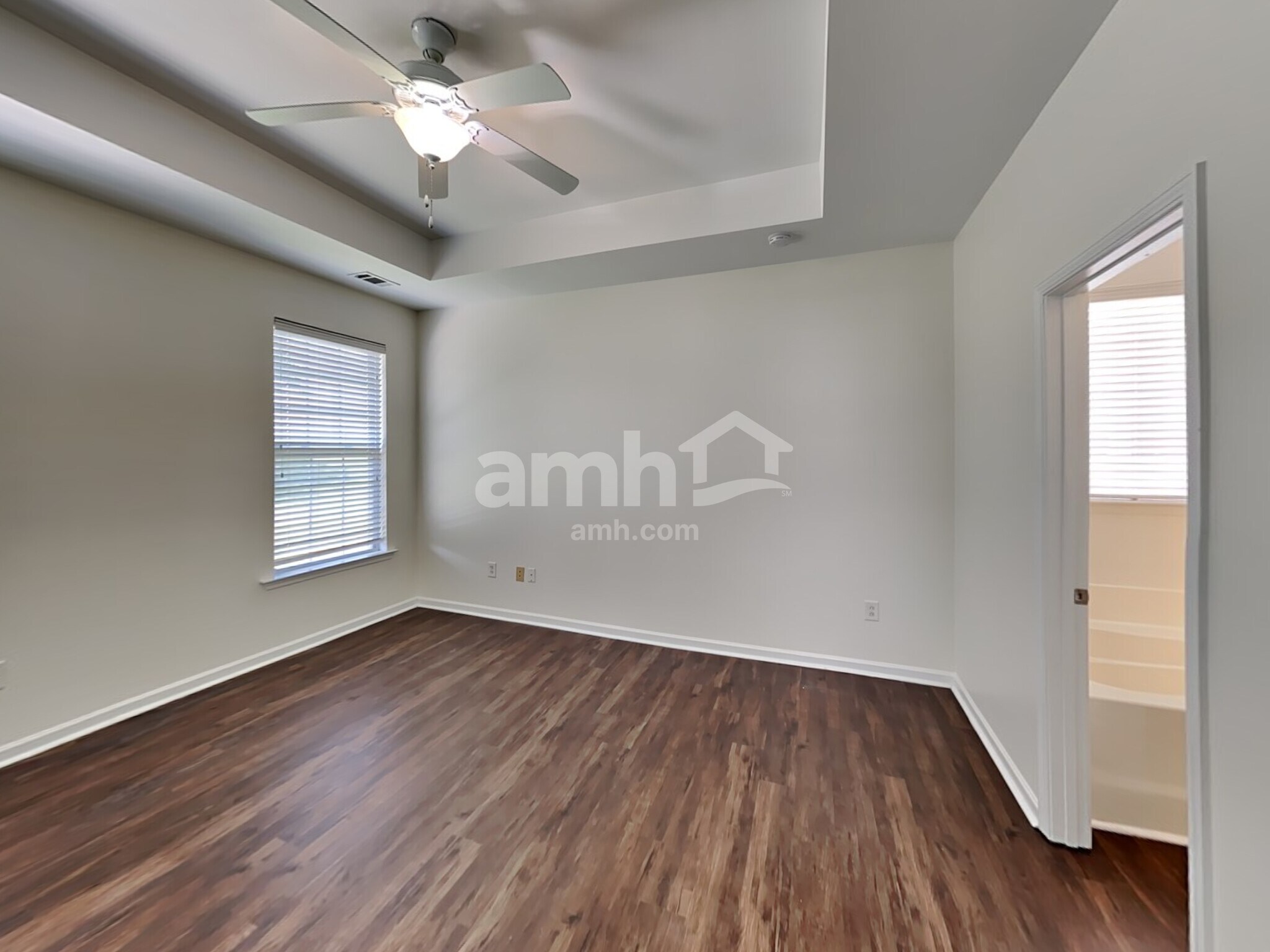 Building Photo - 9640 Turning Wheel Dr