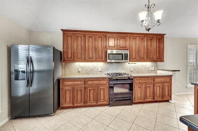 Building Photo - 15814 Finwood Ln