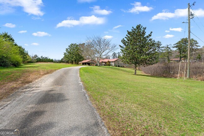 Building Photo - 6780 Johnson Rd