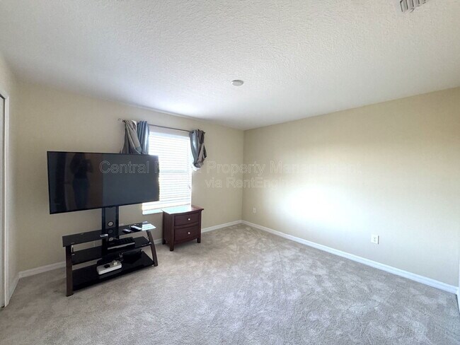 Building Photo - 3308 Rodrick Cir