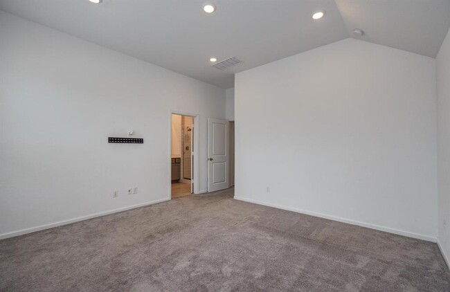 Building Photo - 4138 Balboa Dr